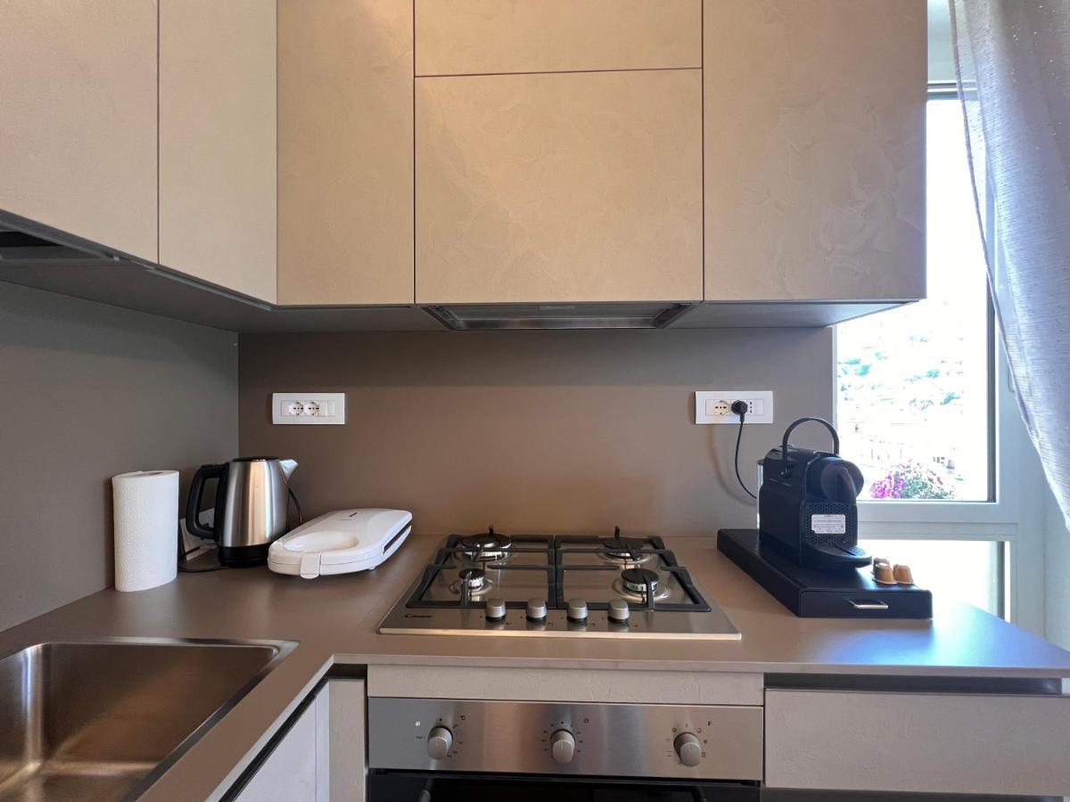 Val Di Sole 19-Iii Piano- Vista Mare- Vista Collina-Wifi 100Mg-Aria Condizionata In Tutte Le Stanze -L'Appartamento E' Stato Completamente Rinnovato Nel 2023 راباللو المظهر الخارجي الصورة
