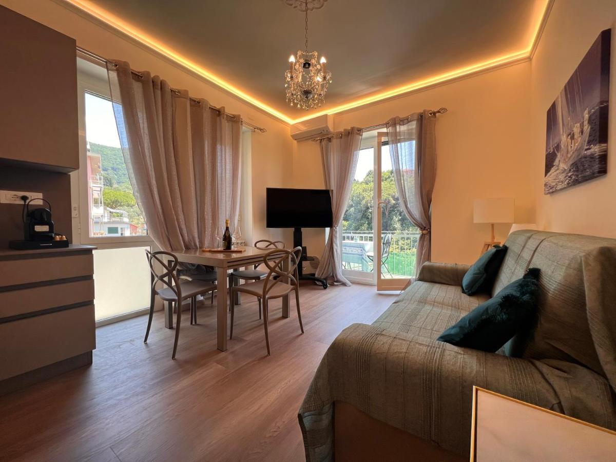Val Di Sole 19-Iii Piano- Vista Mare- Vista Collina-Wifi 100Mg-Aria Condizionata In Tutte Le Stanze -L'Appartamento E' Stato Completamente Rinnovato Nel 2023 راباللو المظهر الخارجي الصورة